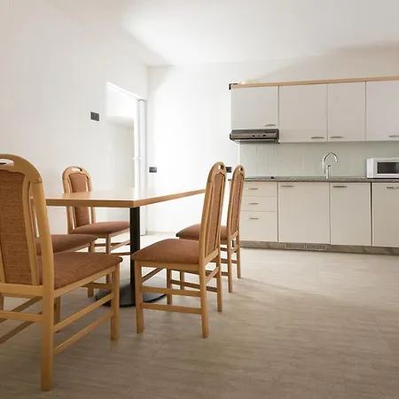 Belvedere Bondi & Teola - Abar Apartman